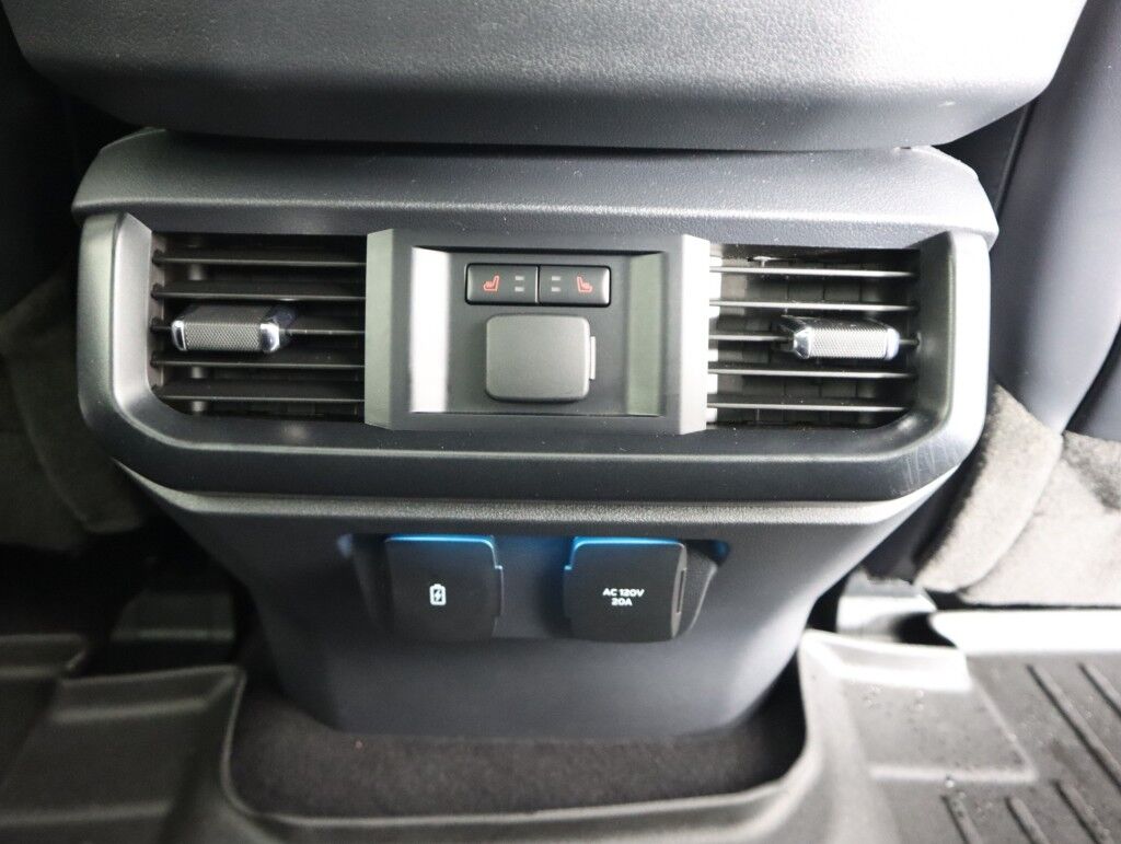 2023 Ford F-150 Raptor 4WD SuperCrew w/37 Performance Pkg/Fuel Wheels