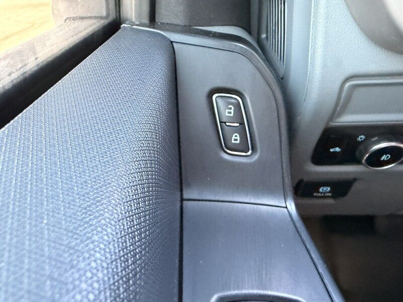 2023 Ford F-150 Super Crew 5.0L V8 4x4 XL Collinsville OK