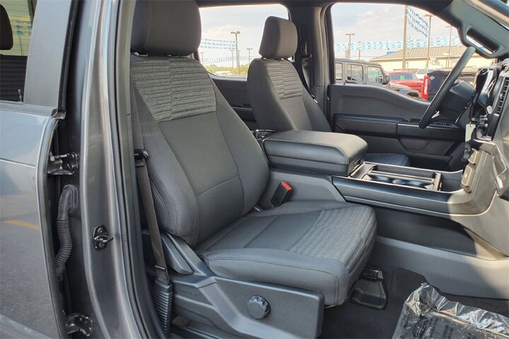 2023 Ford F-150 XL  TX 2023 Ford F-150 XL  TX