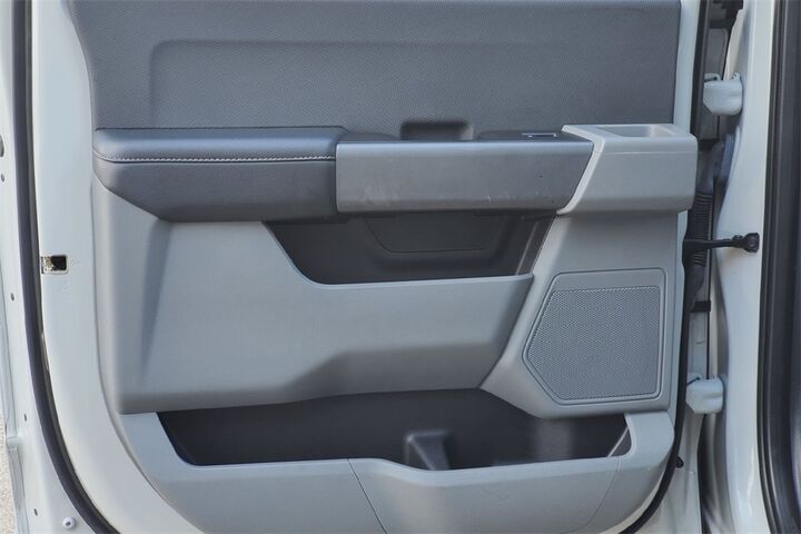 2023 Ford F-150 XLT TX 2023 Ford F-150 XLT TX