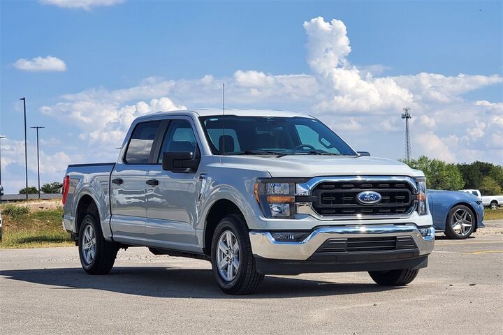 2023 Ford F-150 XLT TX 2023 Ford F-150 XLT TX