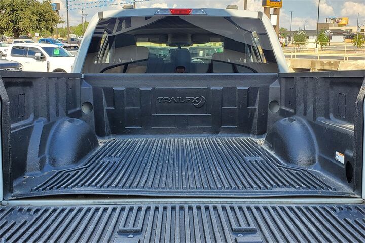 2023 Ford F-150 XLT TX 2023 Ford F-150 XLT TX