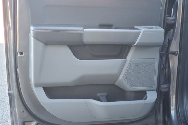 2023 Ford F-150 XLT TX 2023 Ford F-150 XLT TX