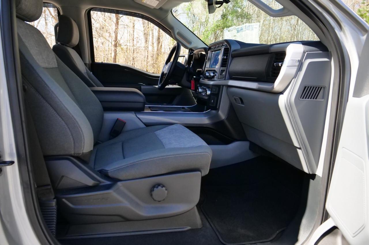 2023 Ford F-150 XLT 4X4 / 5.0L V8 / Bed Utility Package! Lincolnton NC