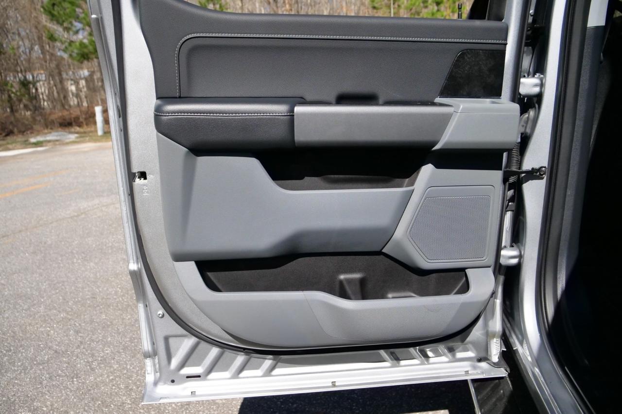 2023 Ford F-150 XLT 4X4 / 5.0L V8 / Bed Utility Package! Lincolnton NC