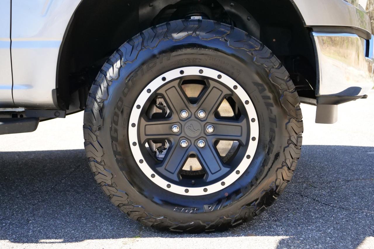 2023 Ford F-150 XLT 4X4 / 5.0L V8 / Bed Utility Package! Lincolnton NC