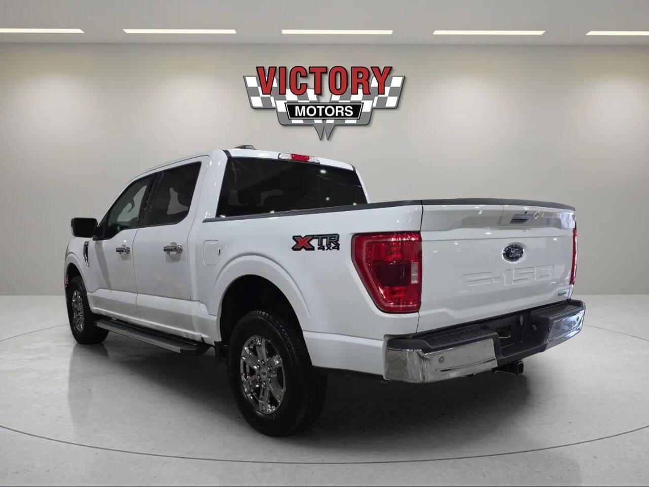 2023 Ford F-150 XLT 4x4 4dr SuperCrew 5.5 ft. SB Chesterfield MI