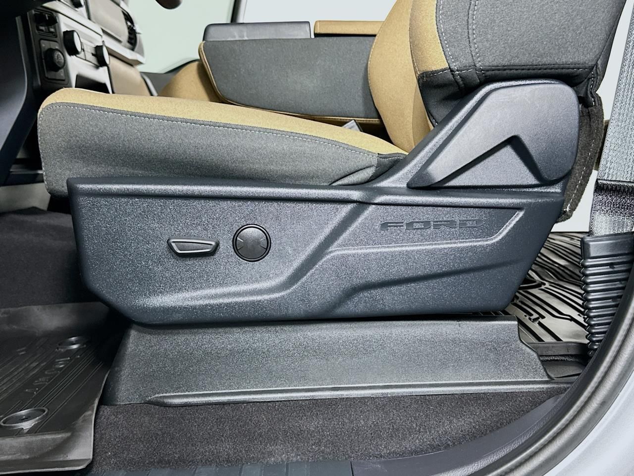 2023 Ford F-150 XLT Tacoma WA