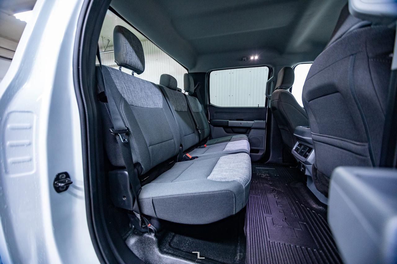 2023 Ford F-250 4x4 Crew Cab XLT FX4 BCam Red Deer AB