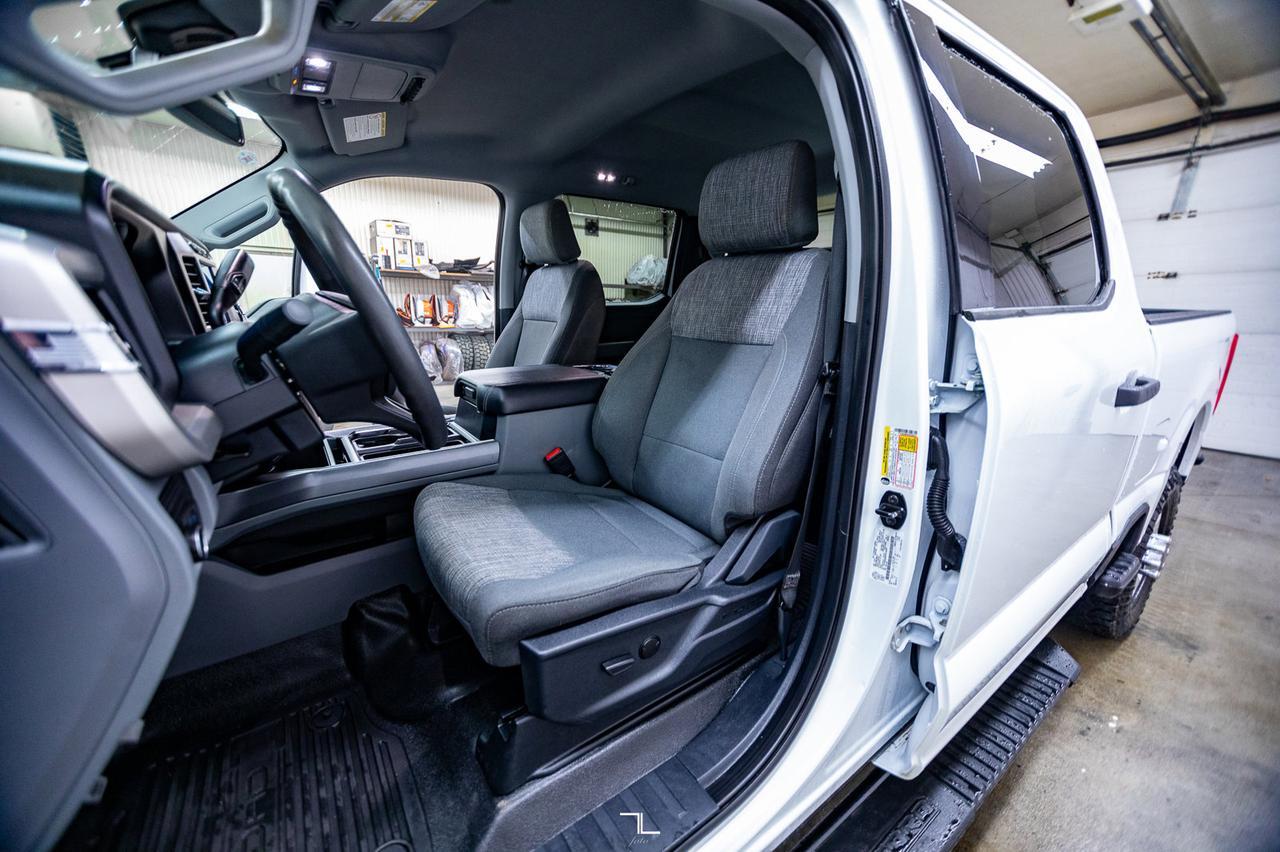 2023 Ford F-250 4x4 Crew Cab XLT FX4 BCam Red Deer AB