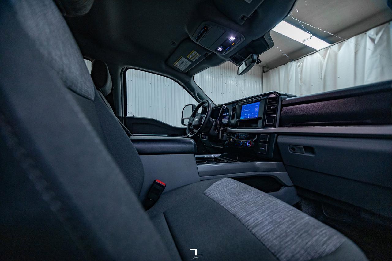 2023 Ford F-250 4x4 Crew Cab XLT FX4 BCam Red Deer AB