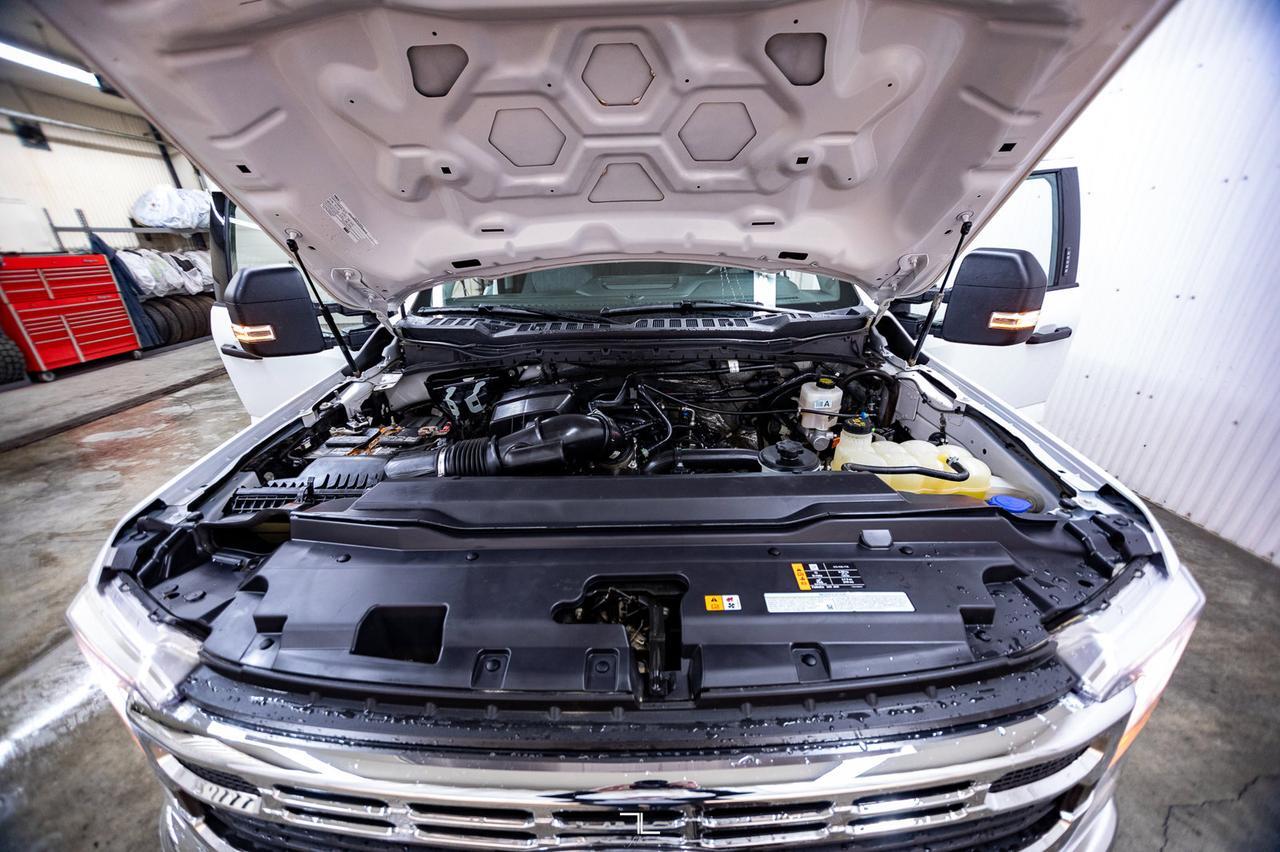 2023 Ford F-250 4x4 Crew Cab XLT FX4 BCam Red Deer AB