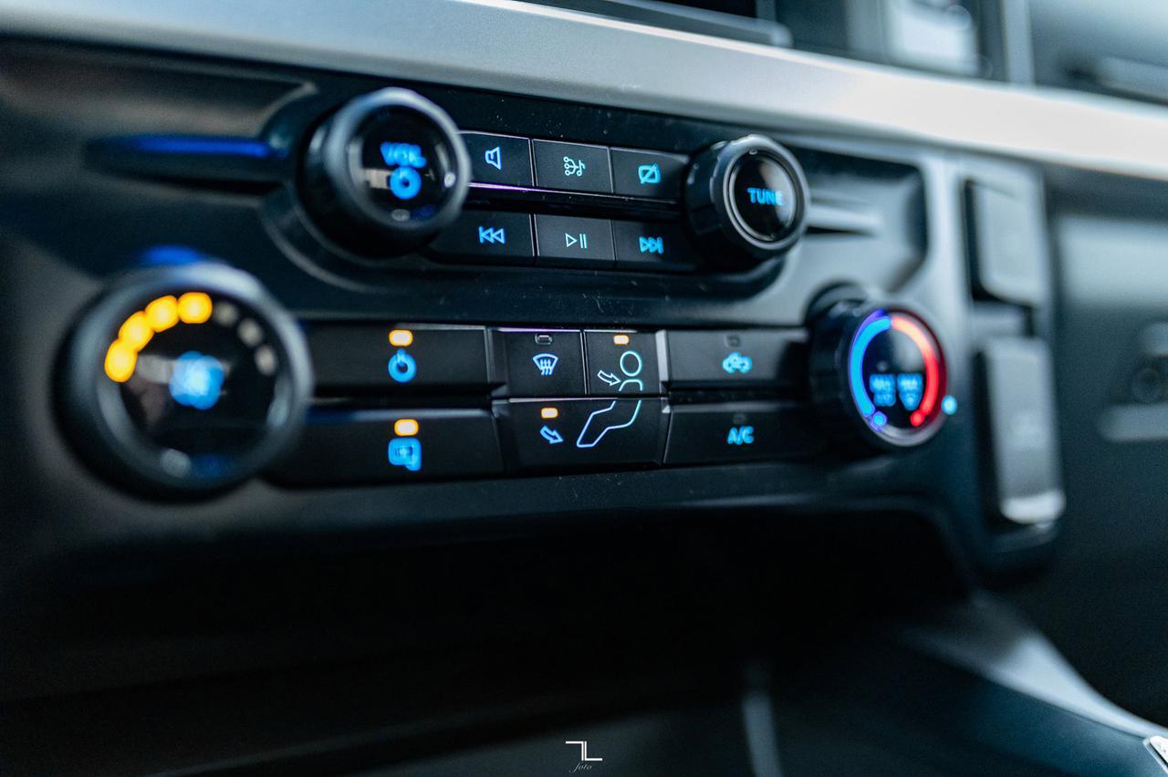 2023 Ford F-250 4x4 Crew Cab XLT FX4 BCam Red Deer AB