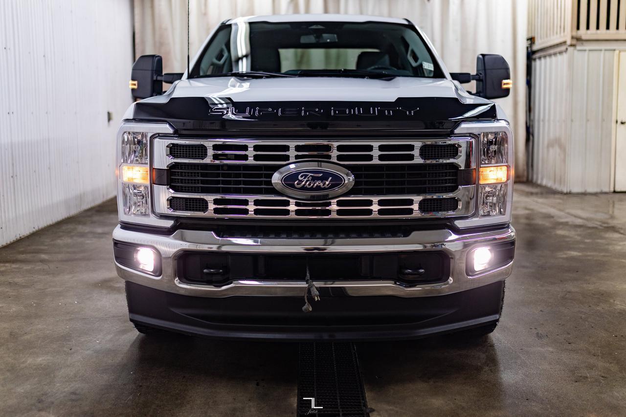 2023 Ford F-250 4x4 Crew Cab XLT FX4 PSeat BCam Red Deer AB