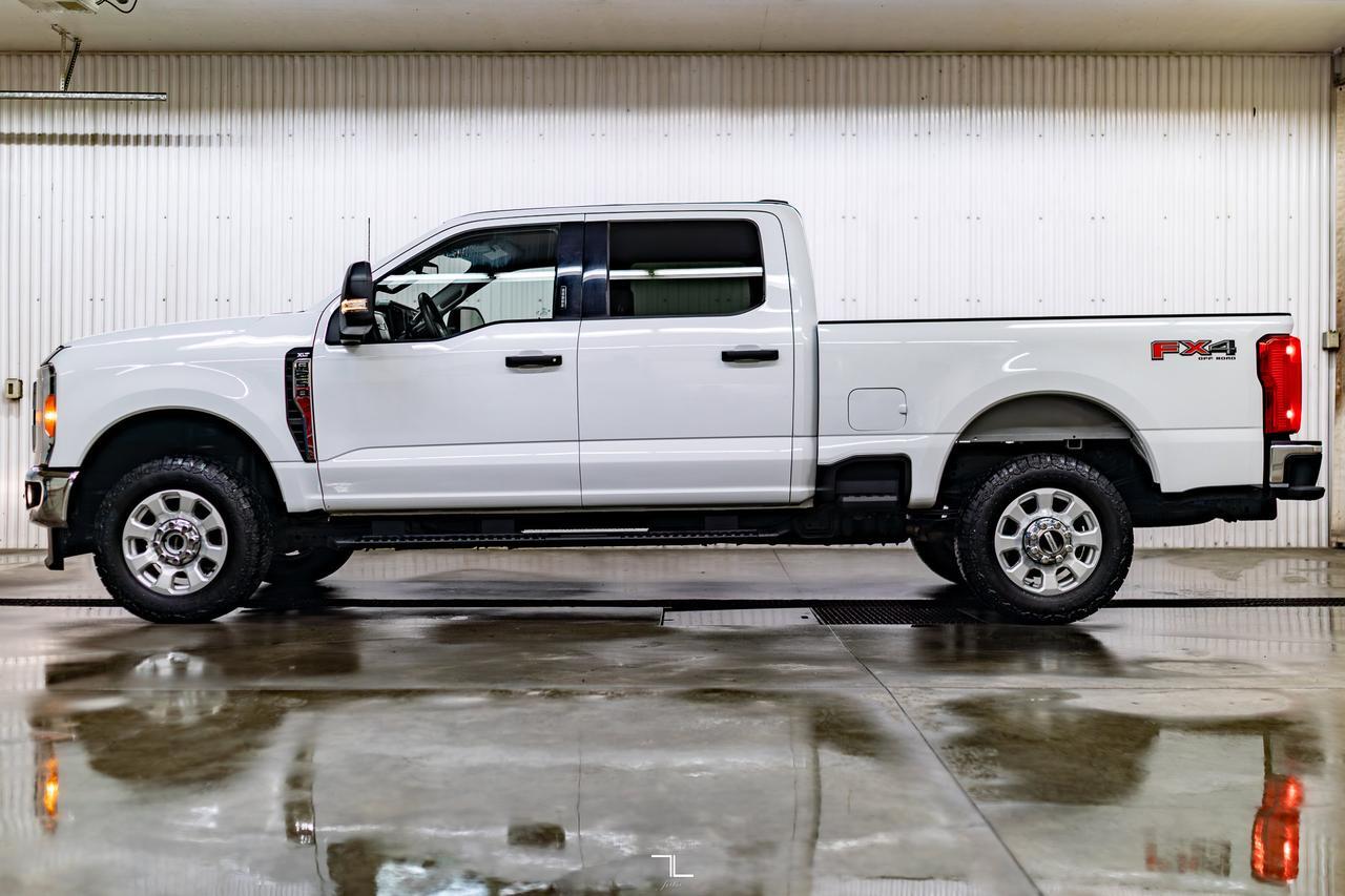 2023 Ford F-250 4x4 Crew Cab XLT FX4 PSeat BCam Red Deer AB