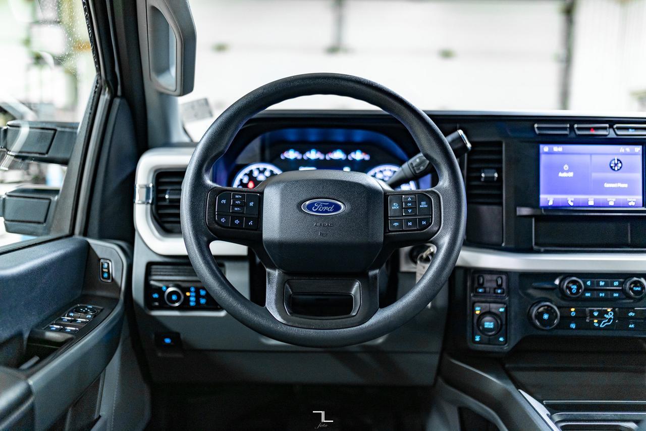 2023 Ford F-250 4x4 Crew Cab XLT FX4 PSeat BCam Red Deer AB