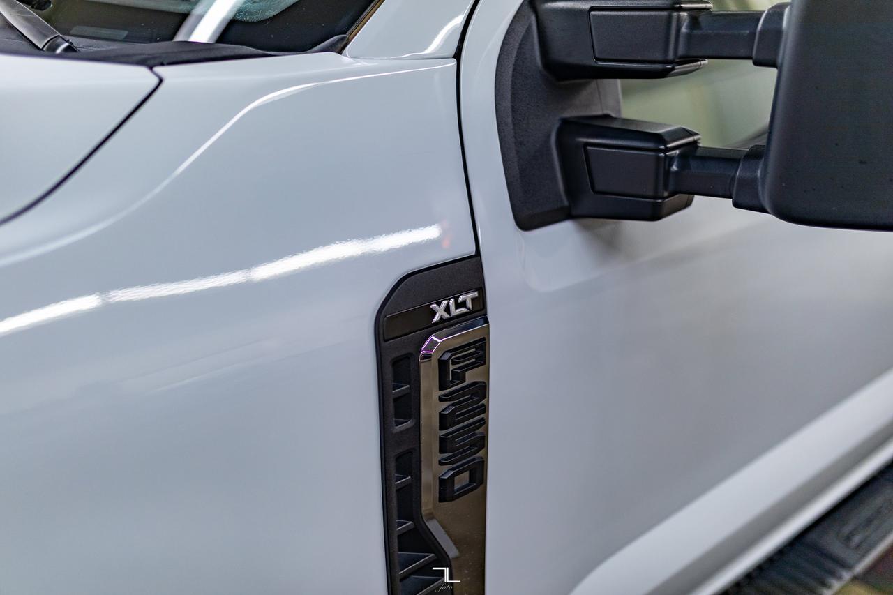 2023 Ford F-250 4x4 Crew Cab XLT FX4 PSeat BCam Red Deer AB