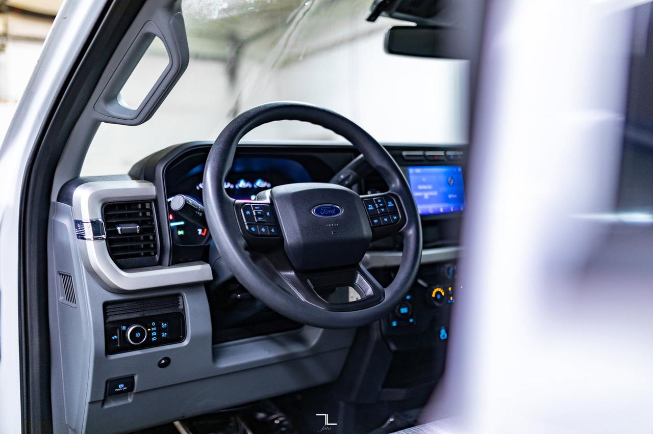 2023 Ford F-250 4x4 Crew Cab XLT FX4 PSeat BCam Red Deer AB