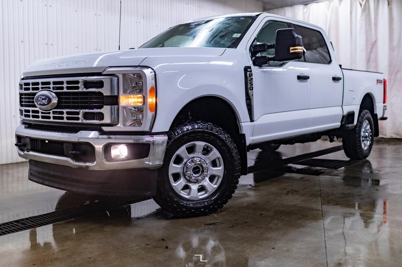 2023 Ford F-250 4x4 Crew Cab XLT FX4 PSeat BCam Red Deer AB