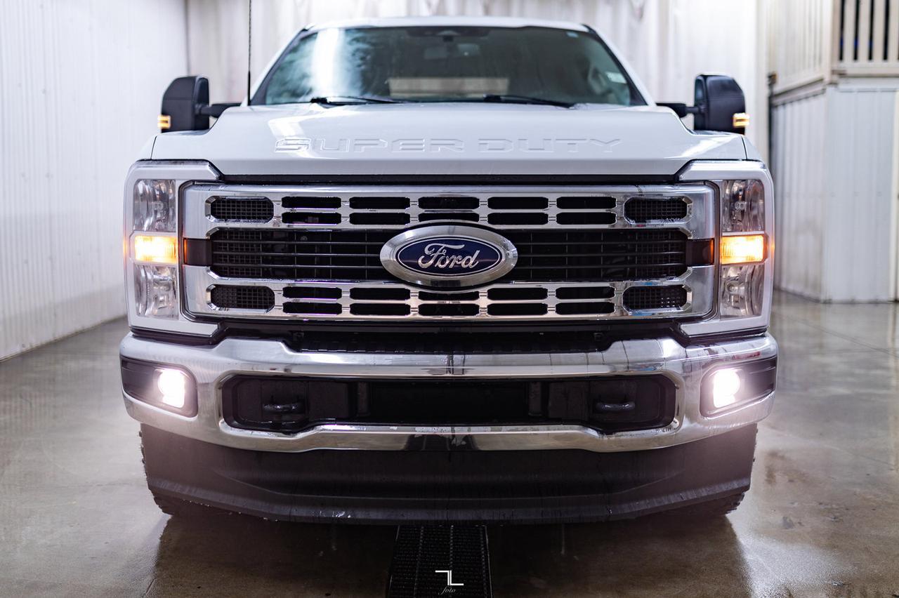 2023 Ford F-250 4x4 Crew Cab XLT FX4 PSeat BCam Red Deer AB