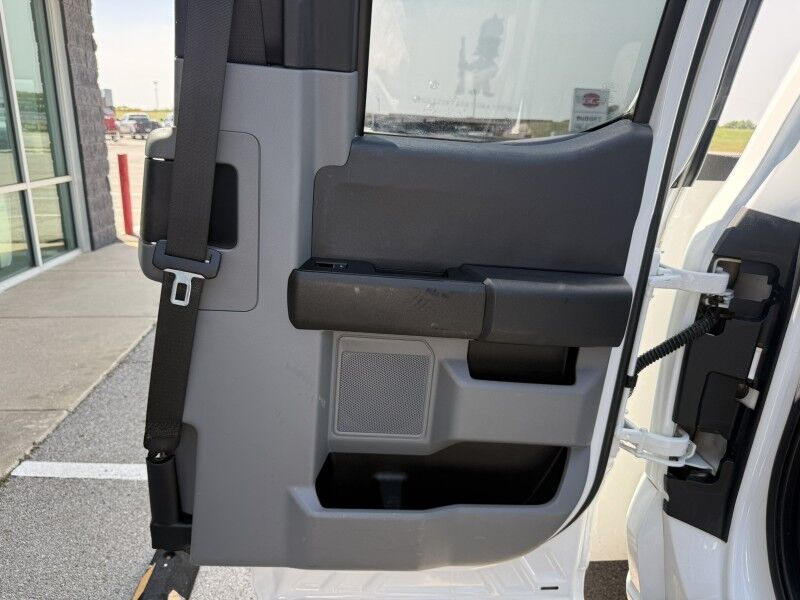 2023 Ford F-250 6.8L V8 4x4 Utility XL Collinsville OK