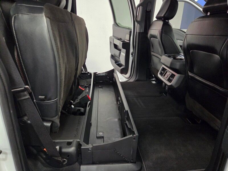 2023 Ford F-250 Lariat Ultimate 4WD 6.7L Diesel Chrome Pkg Ready Lift 37in Nitto Tires FREE WARR Arlington TX