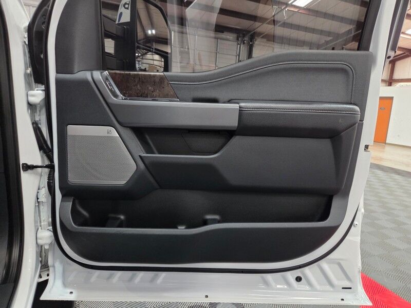 2023 Ford F-250 Lariat Ultimate 4WD 6.7L Diesel Chrome Pkg Ready Lift 37in Nitto Tires FREE WARR Arlington TX