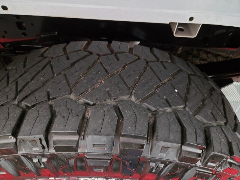 2023 Ford F-250 Lariat Ultimate 4WD 6.7L Diesel Chrome Pkg Ready Lift 37in Nitto Tires FREE WARR Arlington TX