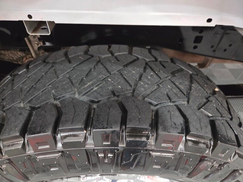 2023 Ford F-250 Lariat Ultimate 4WD 6.7L Diesel Chrome Pkg Ready Lift 37in Nitto Tires FREE WARR Arlington TX