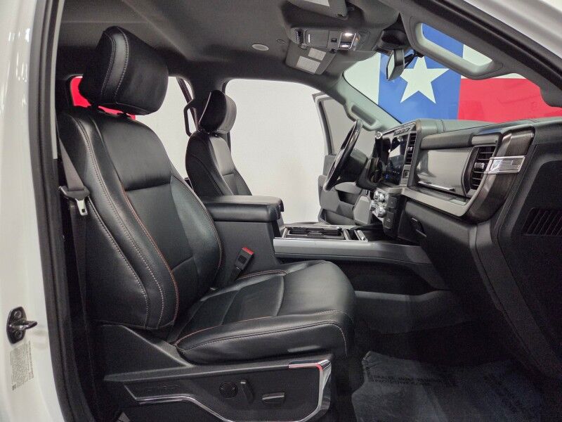 2023 Ford F-250 Lariat Ultimate 4WD 6.7L Diesel Chrome Pkg Ready Lift 37in Nitto Tires FREE WARR Arlington TX