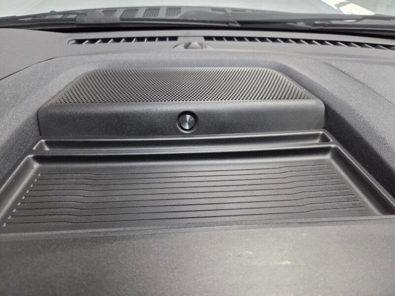 2023 Ford F-250 Lariat Ultimate 4WD 6.7L Diesel Chrome Pkg Ready Lift 37in Nitto Tires FREE WARR Arlington TX