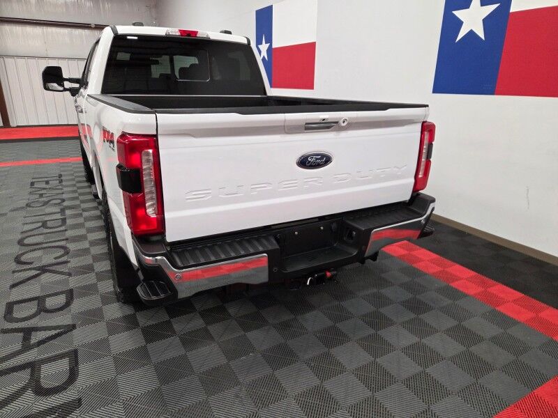2023 Ford F-250 Lariat Ultimate 4WD 6.7L Diesel Chrome Pkg Ready Lift 37in Nitto Tires FREE WARR Arlington TX