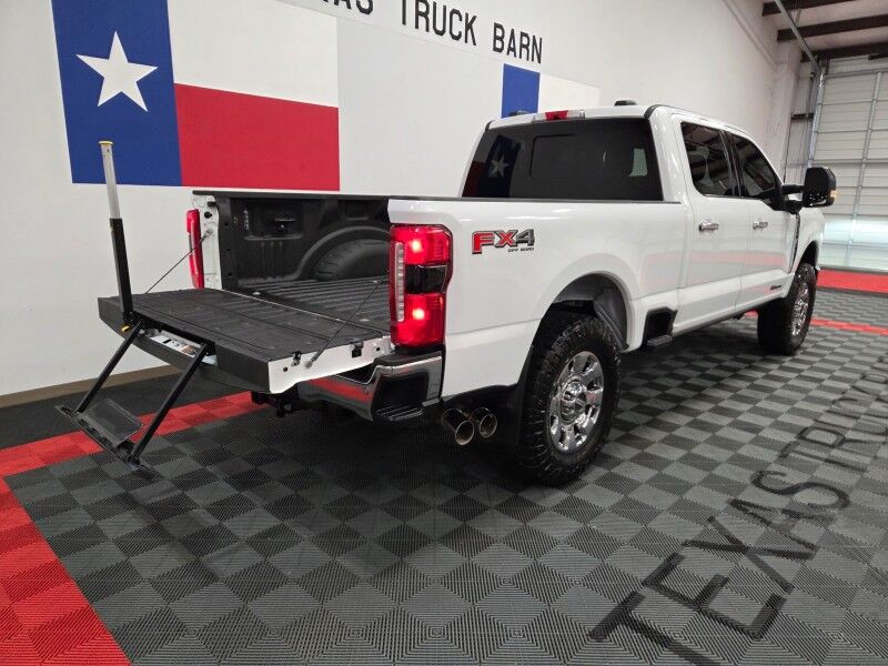 2023 Ford F-250 Lariat Ultimate 4WD 6.7L Diesel Chrome Pkg Ready Lift 37in Nitto Tires FREE WARR Arlington TX