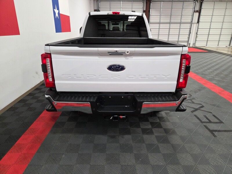 2023 Ford F-250 Lariat Ultimate 4WD 6.7L Diesel Chrome Pkg Ready Lift 37in Nitto Tires FREE WARR Arlington TX