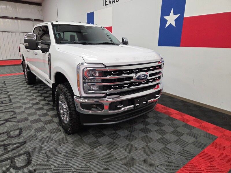 2023 Ford F-250 Lariat Ultimate 4WD 6.7L Diesel Chrome Pkg Ready Lift 37in Nitto Tires FREE WARR Arlington TX