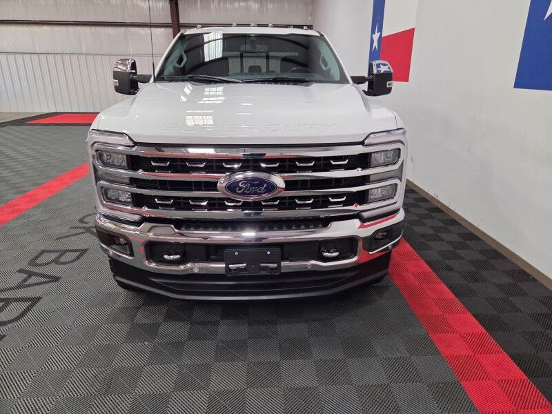 2023 Ford F-250 Lariat Ultimate 4WD 6.7L Diesel Chrome Pkg Ready Lift 37in Nitto Tires FREE WARR Arlington TX