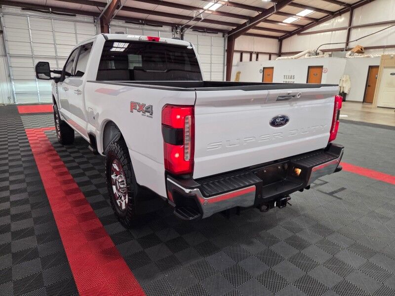 2023 Ford F-250 Lariat Ultimate 4WD 6.7L Diesel Chrome Pkg Ready Lift 37in Nitto Tires FREE WARR Arlington TX
