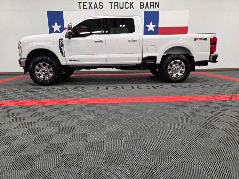 2023 Ford F-250 Lariat Ultimate 4WD 6.7L Diesel Chrome Pkg Ready Lift 37in Nitto Tires FREE WARR