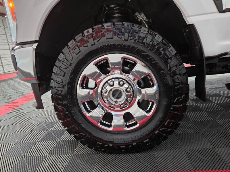 2023 Ford F-250 Lariat Ultimate 4WD 6.7L Diesel Chrome Pkg Ready Lift 37in Nitto Tires FREE WARR Arlington TX