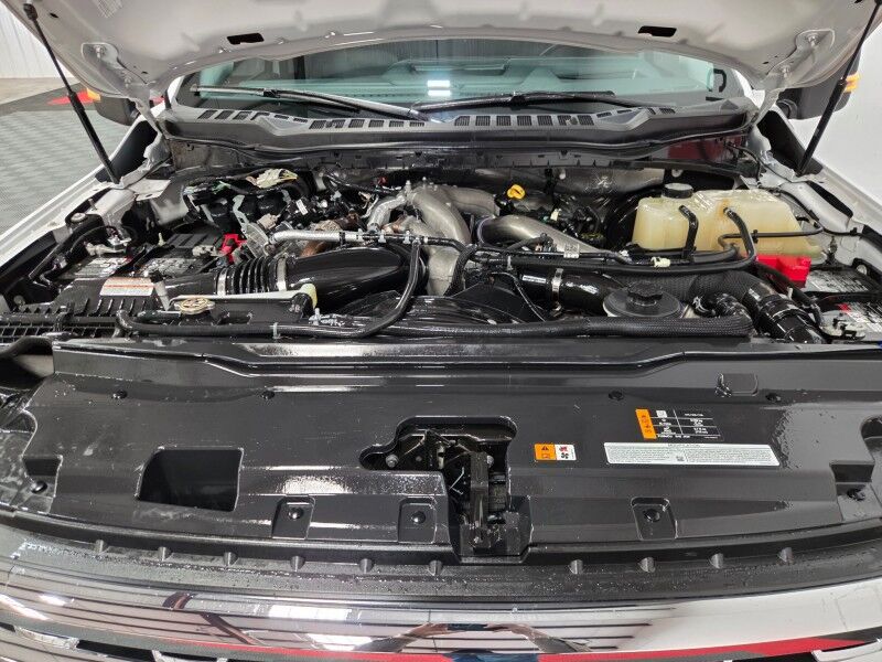 2023 Ford F-250 Lariat Ultimate 4WD 6.7L Diesel Chrome Pkg Ready Lift 37in Nitto Tires FREE WARR Arlington TX