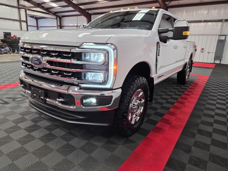 2023 Ford F-250 Lariat Ultimate 4WD 6.7L Diesel Chrome Pkg Ready Lift 37in Nitto Tires FREE WARR Arlington TX