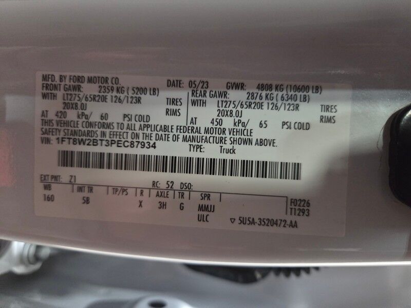 2023 Ford F-250 Lariat Ultimate 4WD 6.7L Diesel Chrome Pkg Ready Lift 37in Nitto Tires FREE WARR Arlington TX