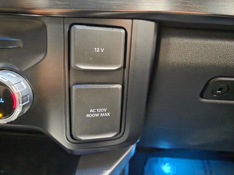 2023 Ford F-250 Lariat Ultimate 4WD 6.7L Diesel Chrome Pkg Ready Lift 37in Nitto Tires FREE WARR Arlington TX