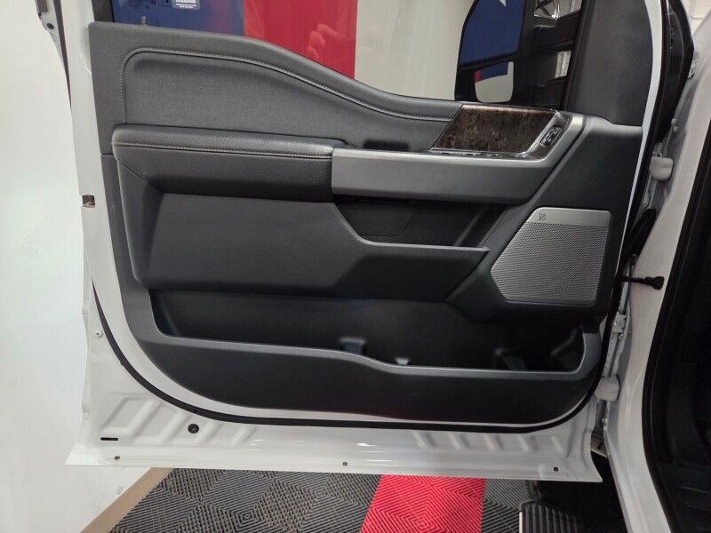 2023 Ford F-250 Lariat Ultimate 4WD 6.7L Diesel Chrome Pkg Ready Lift 37in Nitto Tires FREE WARR Arlington TX