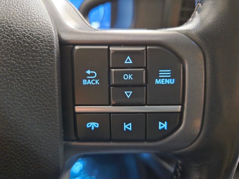 2023 Ford F-250 Lariat Ultimate 4WD 6.7L Diesel Chrome Pkg Ready Lift 37in Nitto Tires FREE WARR Arlington TX