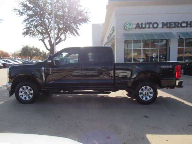 2023 Ford F-250 SD XLT Crew Cab 4WD Plano TX