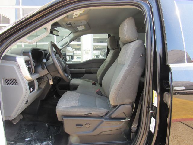 2023 Ford F-250 SD XLT Crew Cab 4WD Plano TX