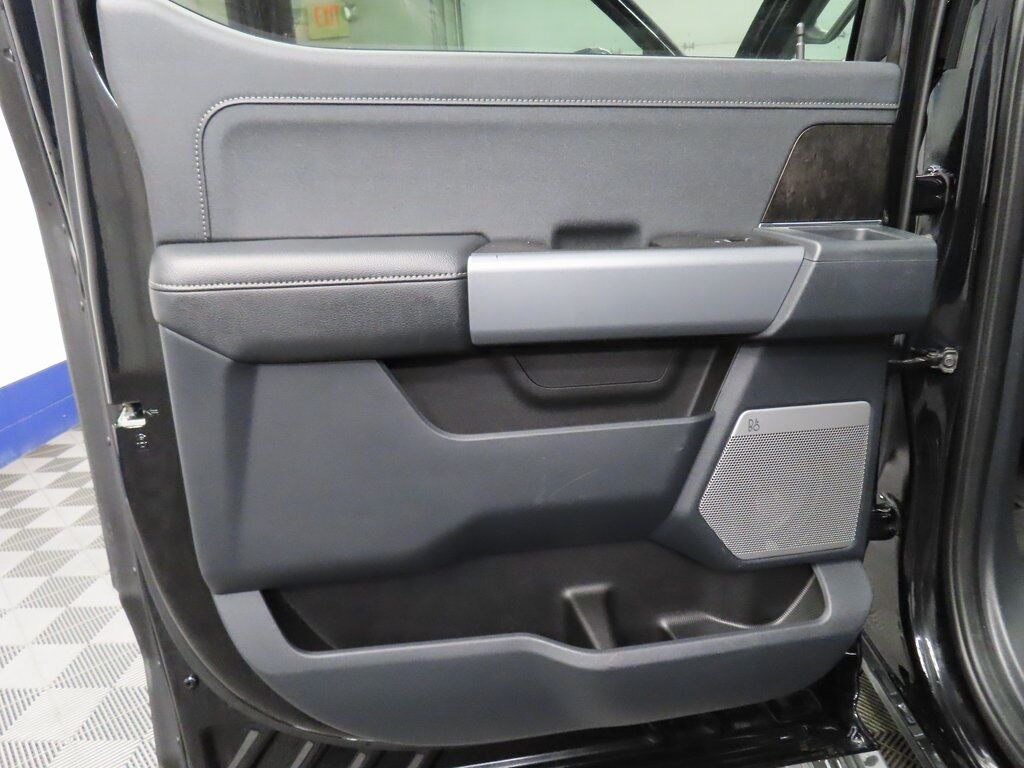 2023 Ford F-250 Super Duty 4x4 Crew Cab Lariat Fond du Lac WI