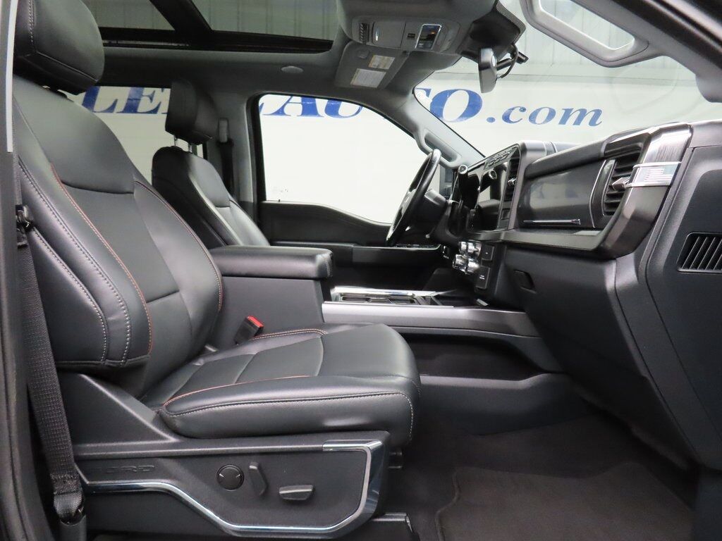 2023 Ford F-250 Super Duty 4x4 Crew Cab Lariat Fond du Lac WI