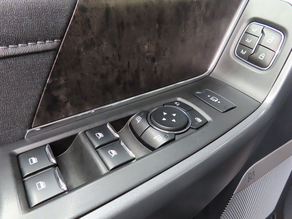 2023 Ford F-250 Super Duty 4x4 Crew Cab Lariat Fond du Lac WI